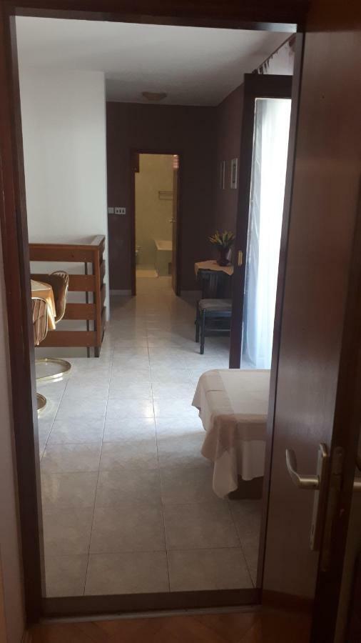 Apartamento Lili Rovinj Exterior foto